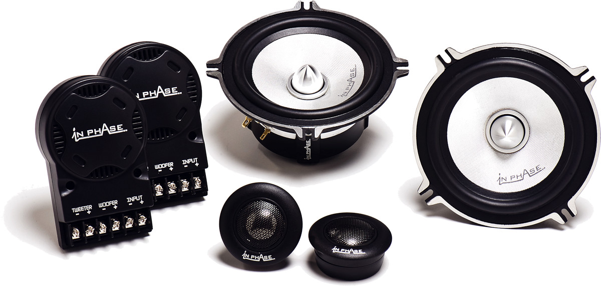 Altoparlanti per auto da 13 cm, kit 2 vie a componenti separati, modello In Phase XT5CII, con woofer diametro 130 mm (5.25 pollici), tweeter e filtri crossover, per installazione nella predisposizione delle portiere oppure a pannello pianale sulla cappelliera. Vista principale.