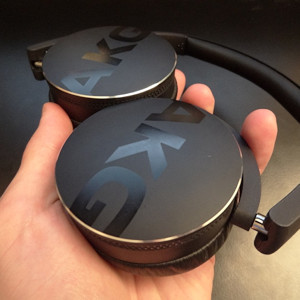 Cuffie On-Ear con microfono e comandi per telefono AKG Y50