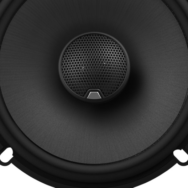 Altoparlanti per auto da 165 mm, modello JBL GTO629. Dettaglio del woofer e del tweeter centrale.